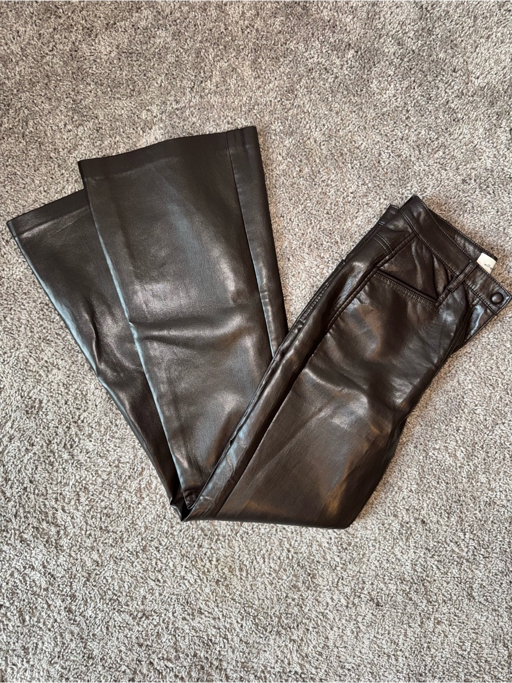 Women’s Wilfred by Aritzia Brown Faux Leather Pleather Flared Pants Size 4